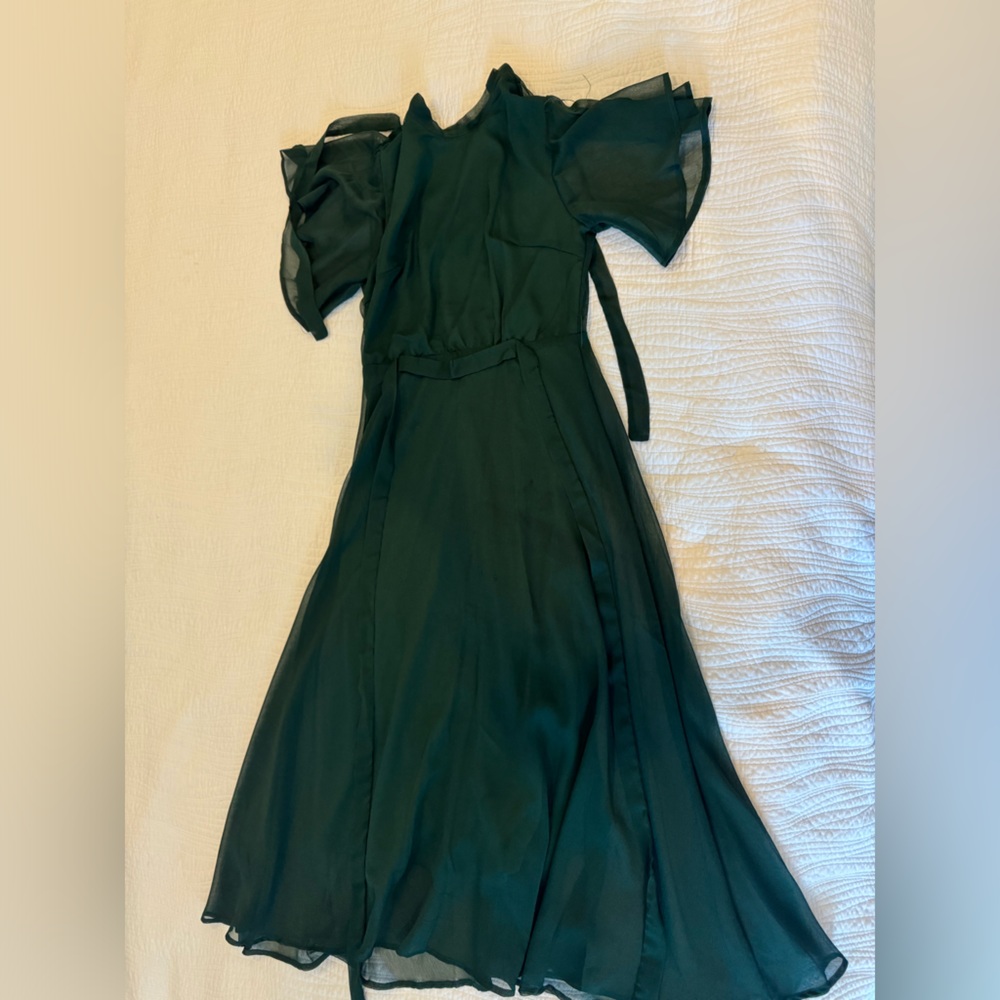 Classic dress